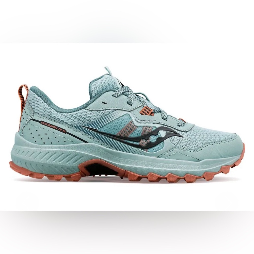 Women’s Excursion TR16
